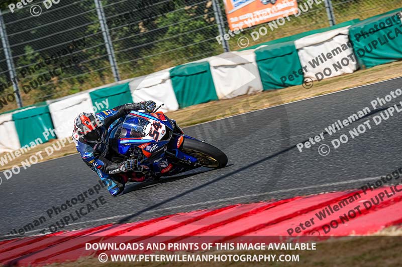 enduro digital images;event digital images;eventdigitalimages;mallory park;mallory park photographs;mallory park trackday;mallory park trackday photographs;no limits trackdays;peter wileman photography;racing digital images;trackday digital images;trackday photos